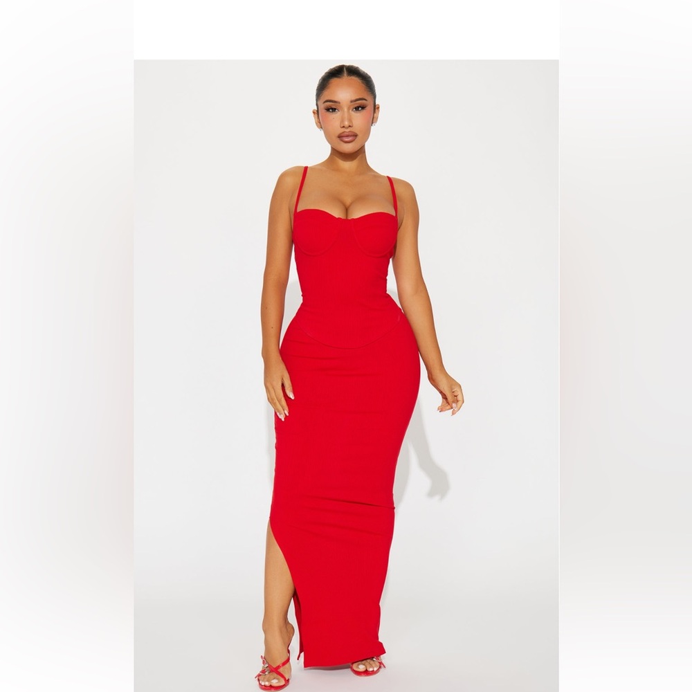 Samantha snatched skirt set
